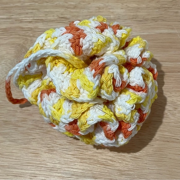 Set of 2 Crochet Yellow/Orange/White Eco-Friendly Bath Loofahs with Hanging Loop - Picture 6 of 10